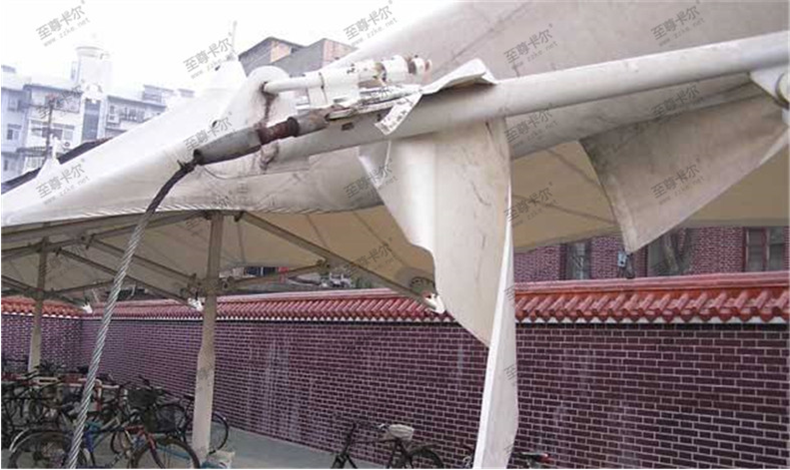 非機(jī)動(dòng)車棚生銹.png 非機(jī)動(dòng)車棚生銹.png