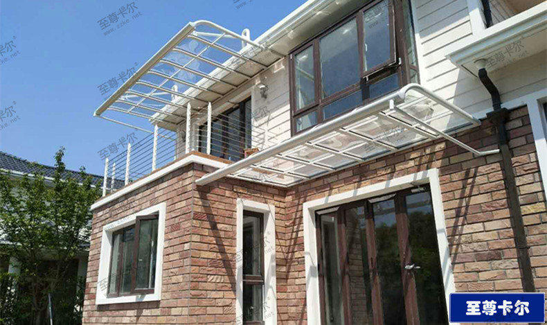 還在擔心安裝遮雨棚會影響室內采光的問題嗎？