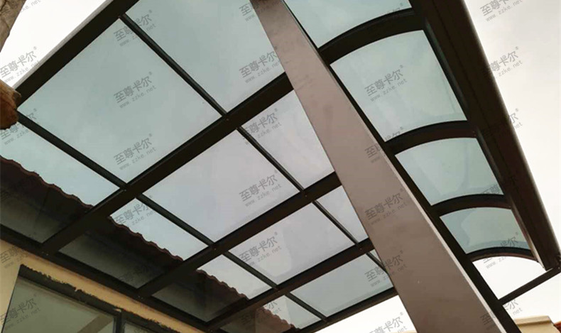 家庭安裝雨棚,材質一定要選好丨至尊卡爾