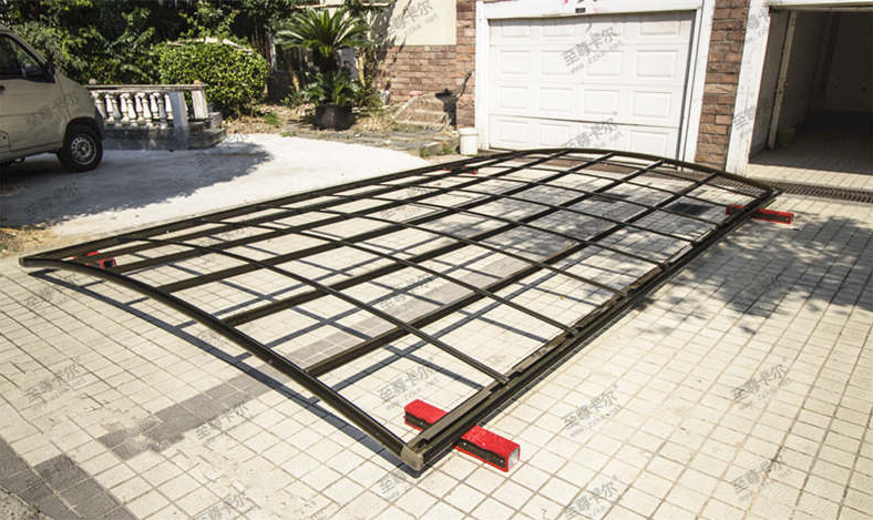 至尊卡爾車棚廠家更注重細(xì)節(jié)方面的展示！