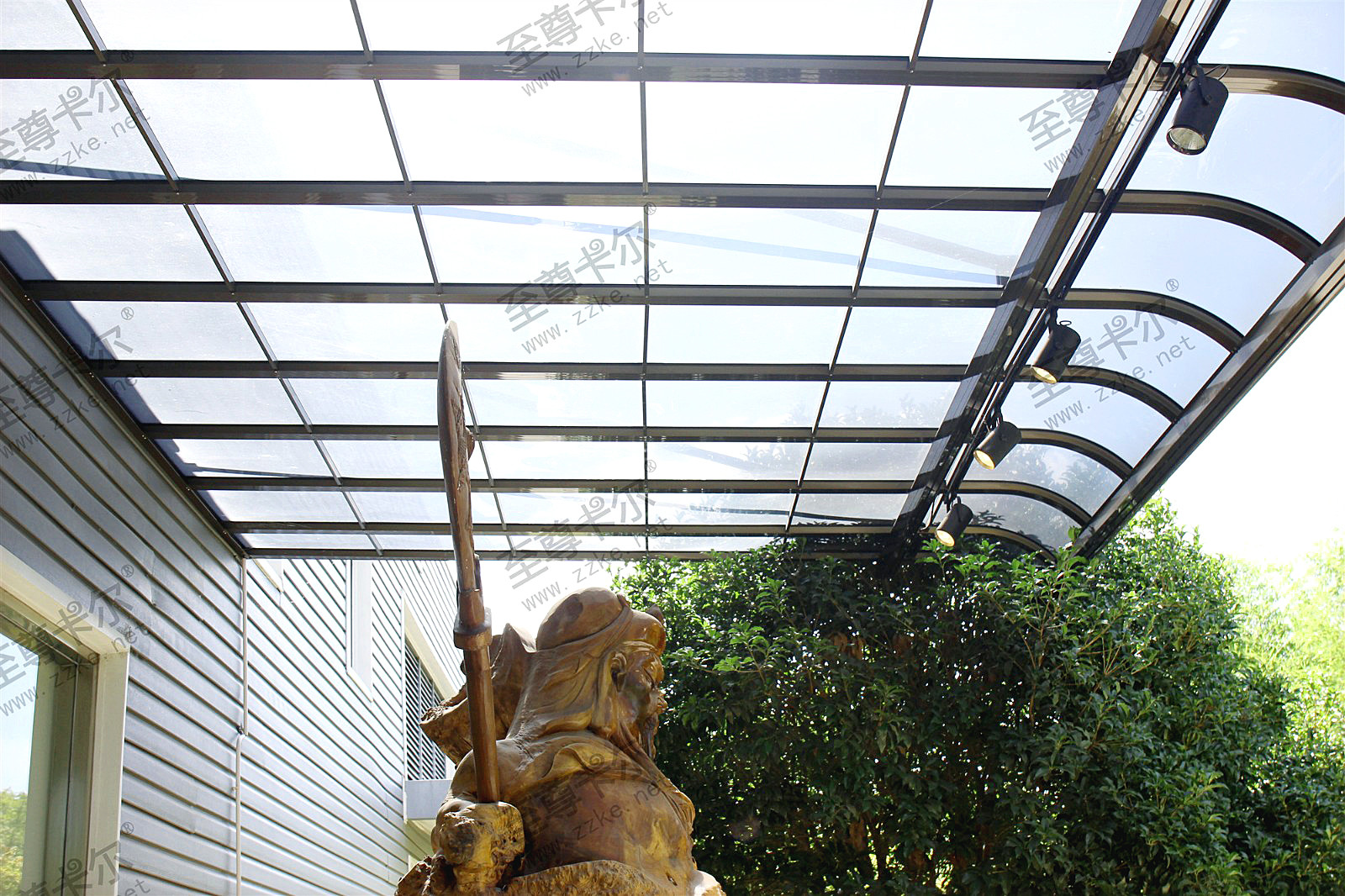 耐力板雨棚缺點(diǎn)原來這么多，不看真的后悔！