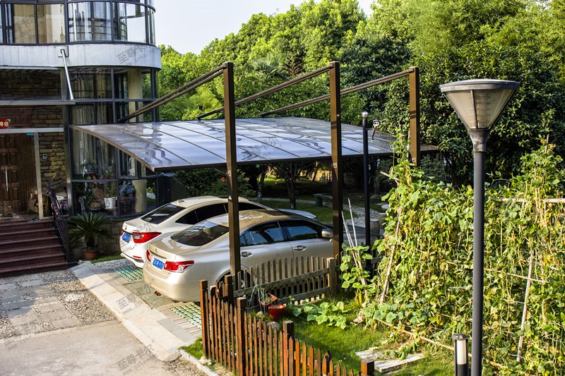 別墅鋁合金車棚怎么選，根據(jù)這三點來選準不會錯