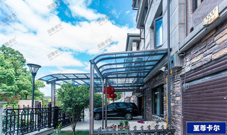 一樓家門(mén)口裝什么雨棚好，用過(guò)這種材質(zhì)的都說(shuō)好