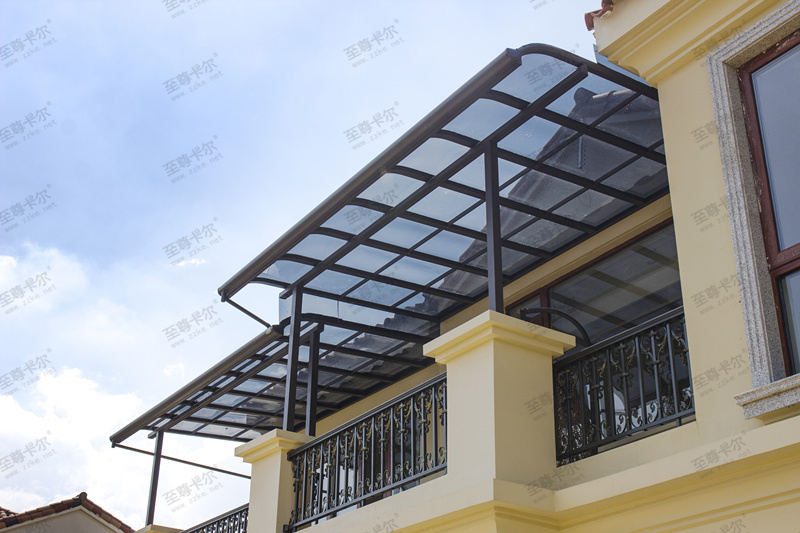 自家窗臺(tái)雨棚用哪種好？什么材料壽命長(zhǎng)？