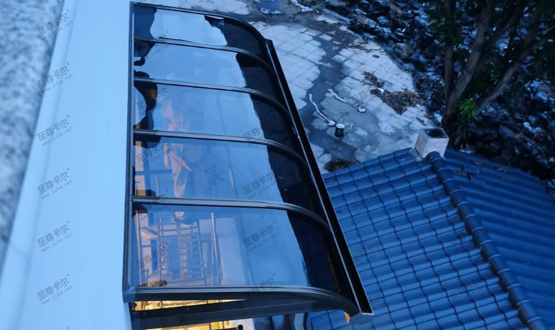 晾衣服老是遇到樓上滴水怎么辦？除了吵架還有這種方法！